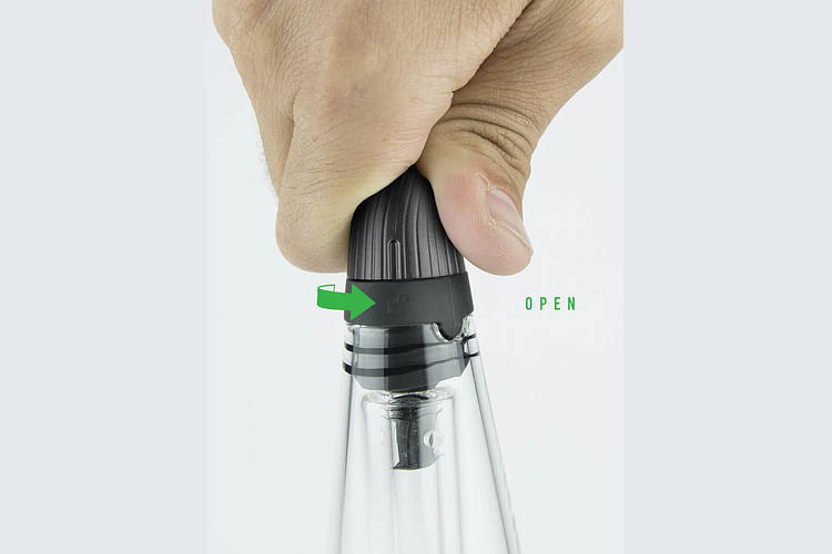 Peak Pro Travel by PuffCo