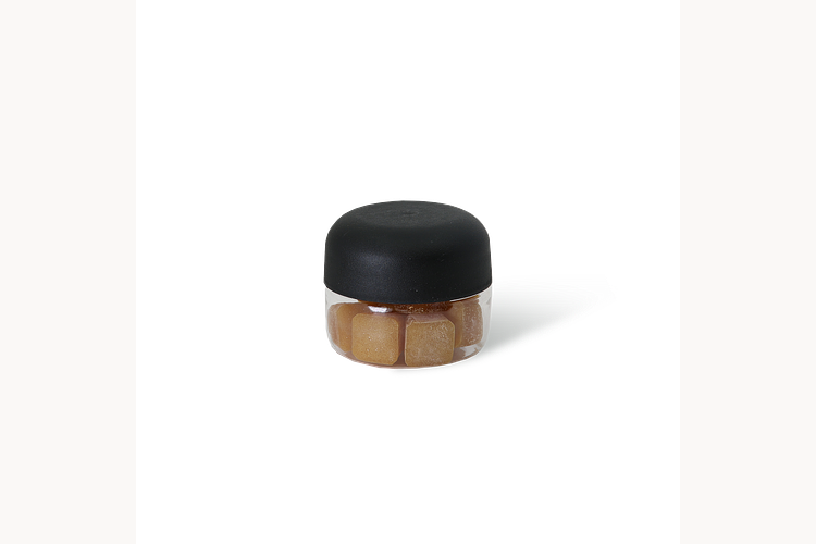 Vegan Caramelized Apple Cubes by Zion